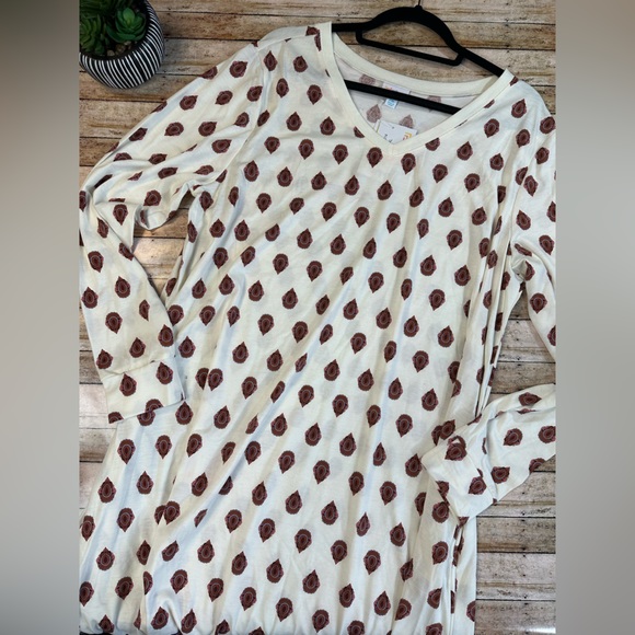 Cream Long Sleeve Swing Dress with bottom border (2XL XXL LuLaRoe Emily LLR) - Picture 2 of 7